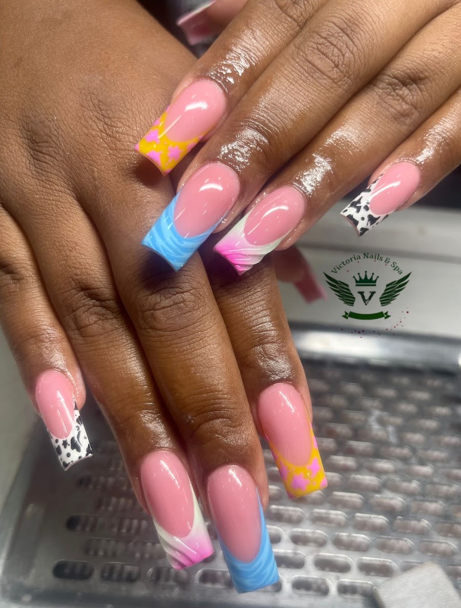 Victoria Nails & SPA work