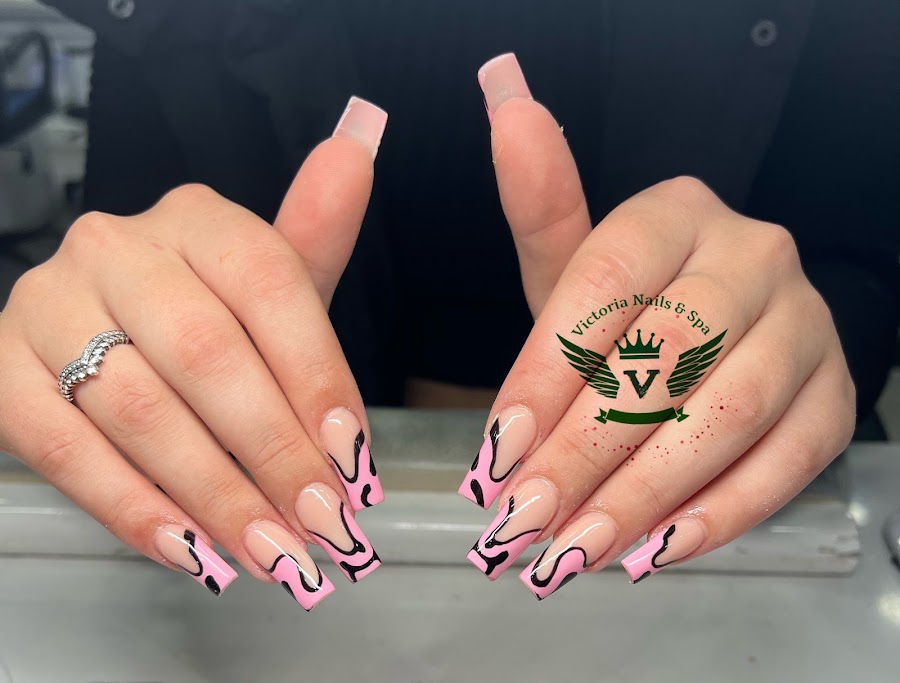 Victoria Nails & SPA work